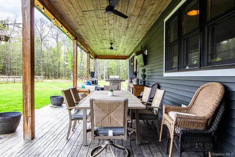 240 Sinsabaugh Road Pine Bush NY 12566