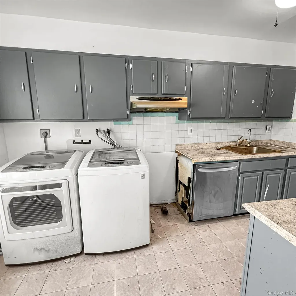 26 Hammond Plaza Beacon NY 12508
