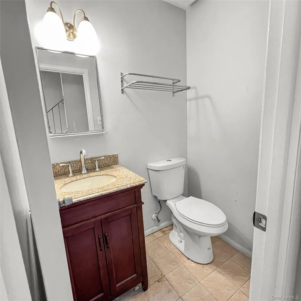 26 Hammond Plaza Beacon NY 12508