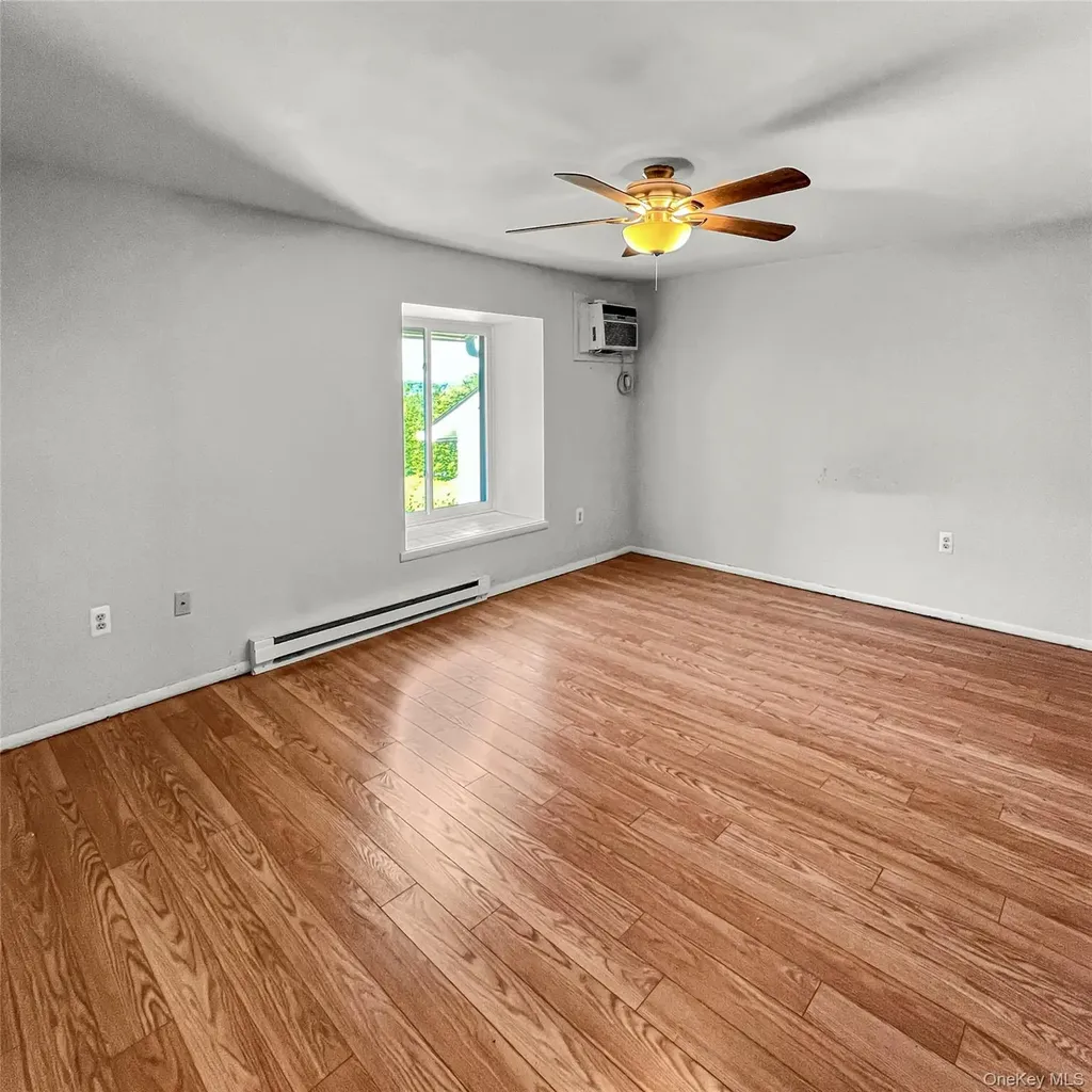 26 Hammond Plaza Beacon NY 12508