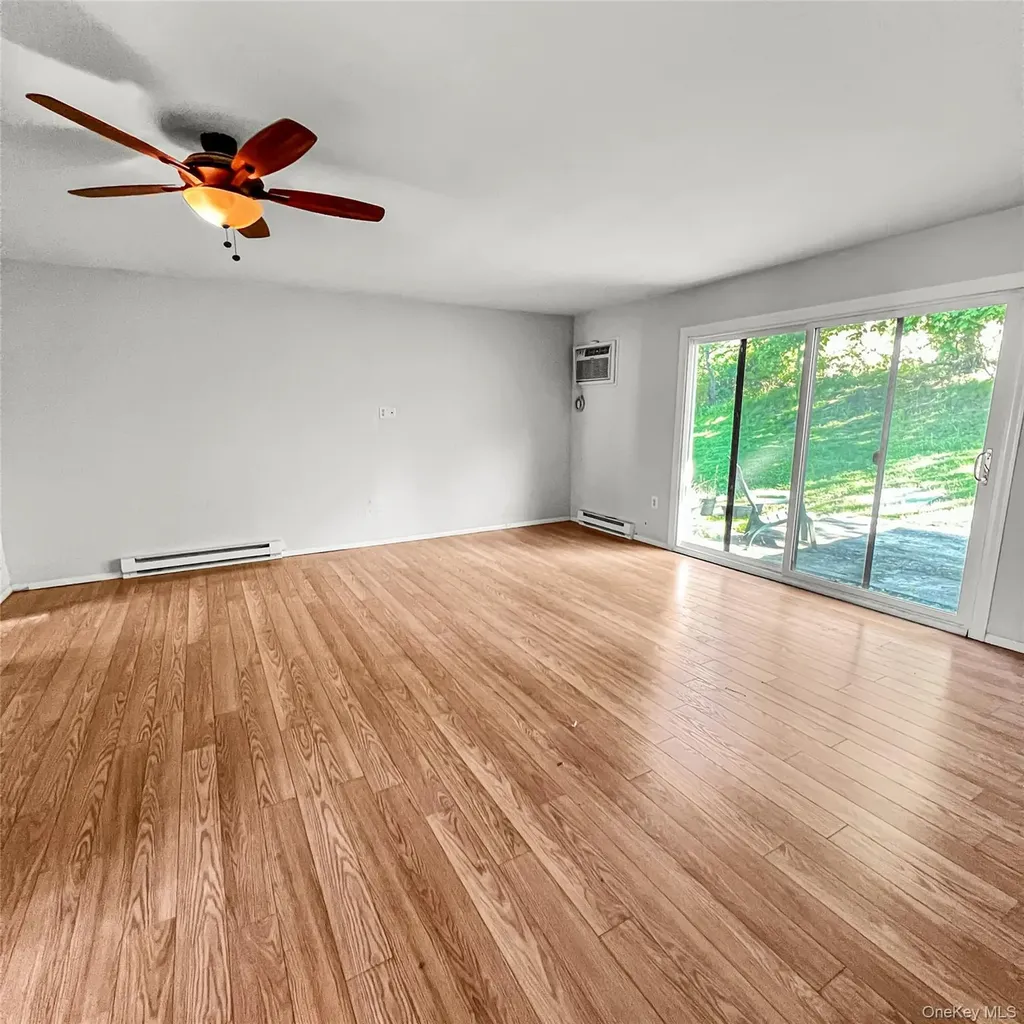 26 Hammond Plaza Beacon NY 12508