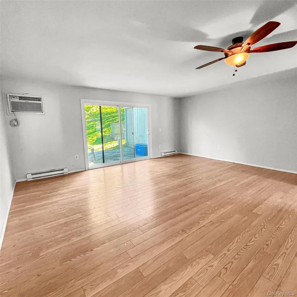 26 Hammond Plaza Beacon NY 12508
