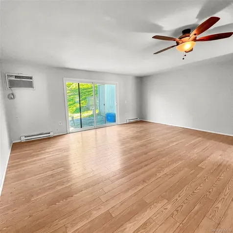 26 Hammond Plaza Beacon NY 12508
