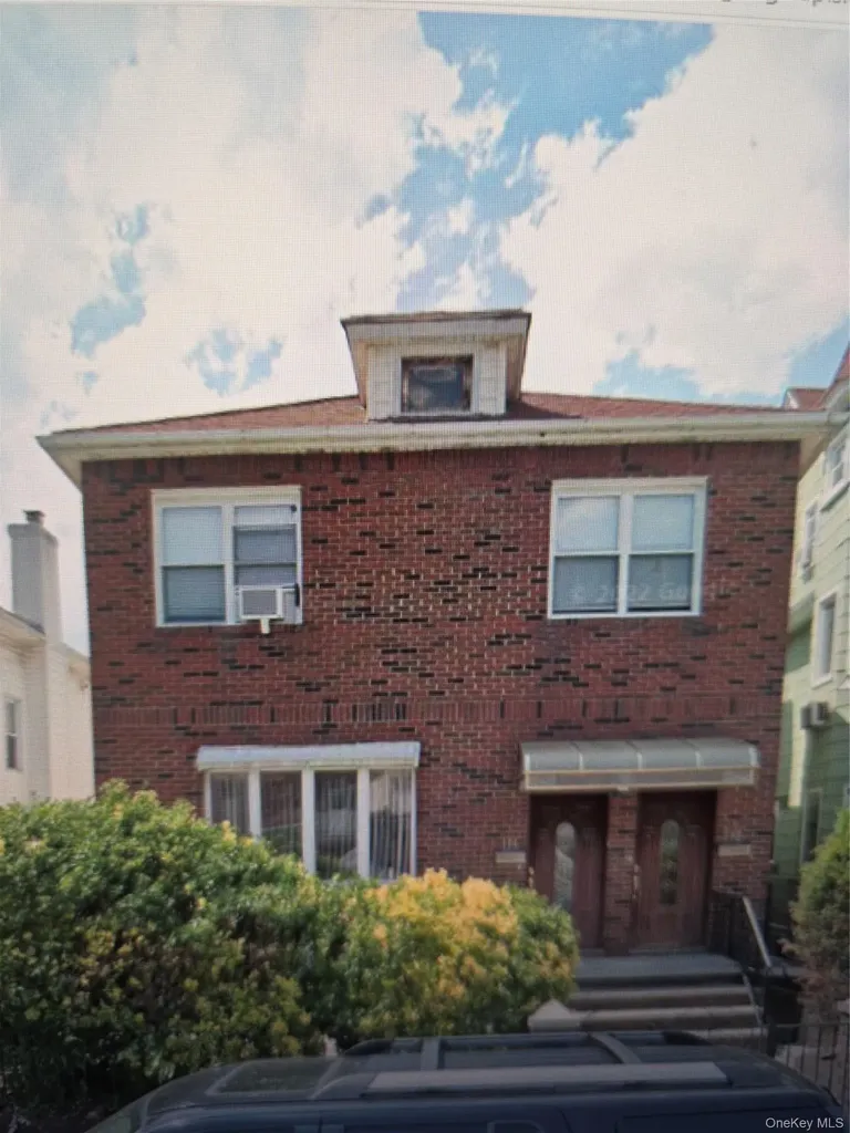 114 Bay 32nd Street Brooklyn NY 11214