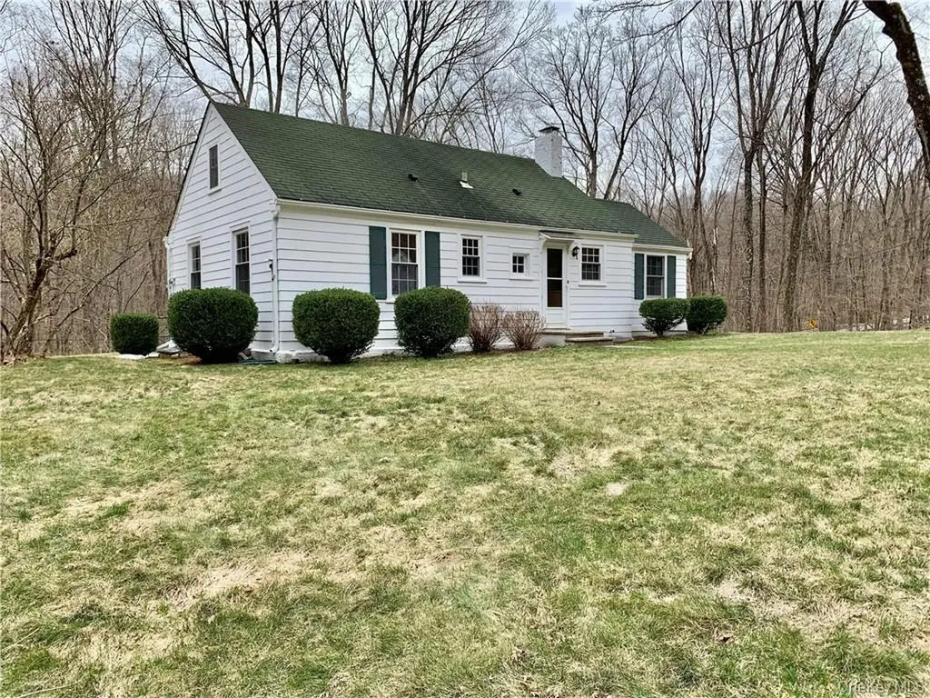 336 Armonk Road Mount Kisco NY 10549