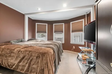 38 Wall Street Farmingdale NY 11735