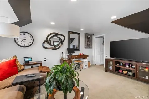 38 Wall Street Farmingdale NY 11735