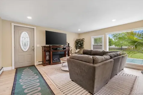 38 Wall Street Farmingdale NY 11735