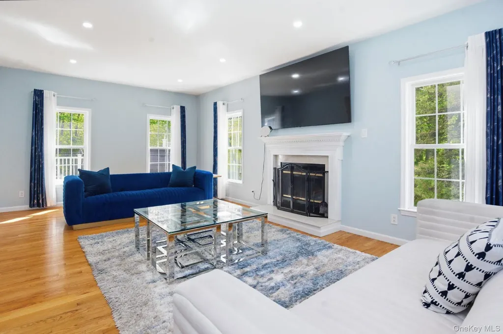 28 Sassinoro Drive Putnam Valley NY 10579