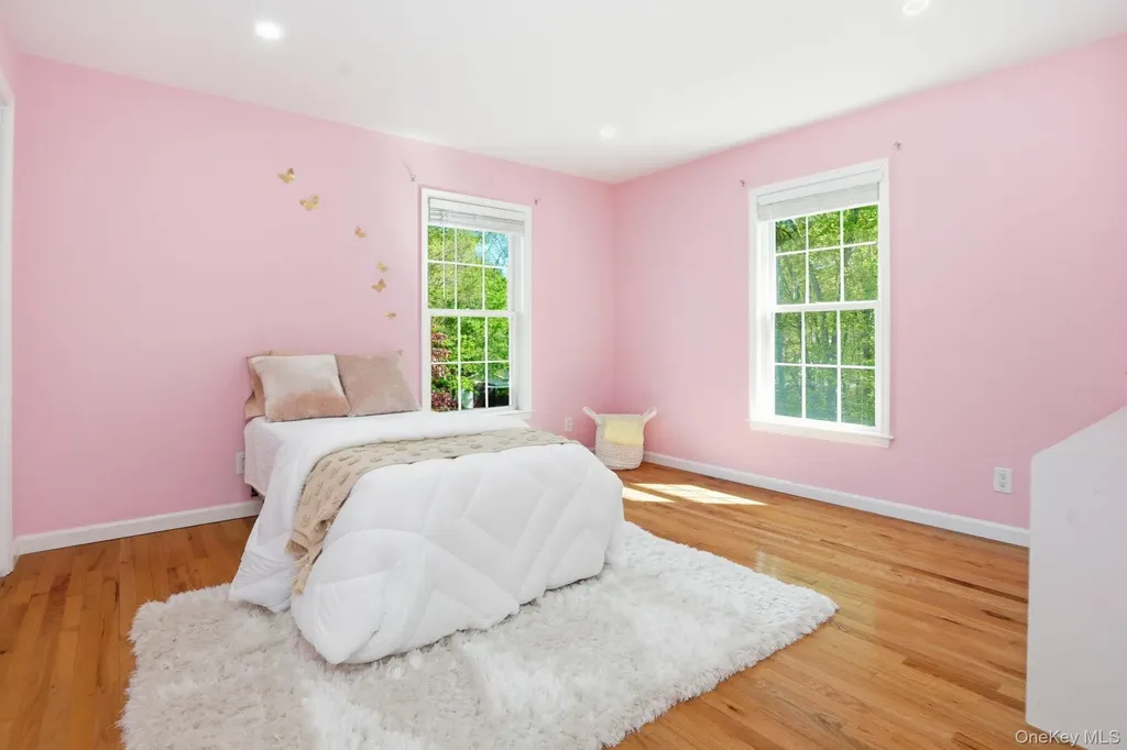 28 Sassinoro Drive Putnam Valley NY 10579