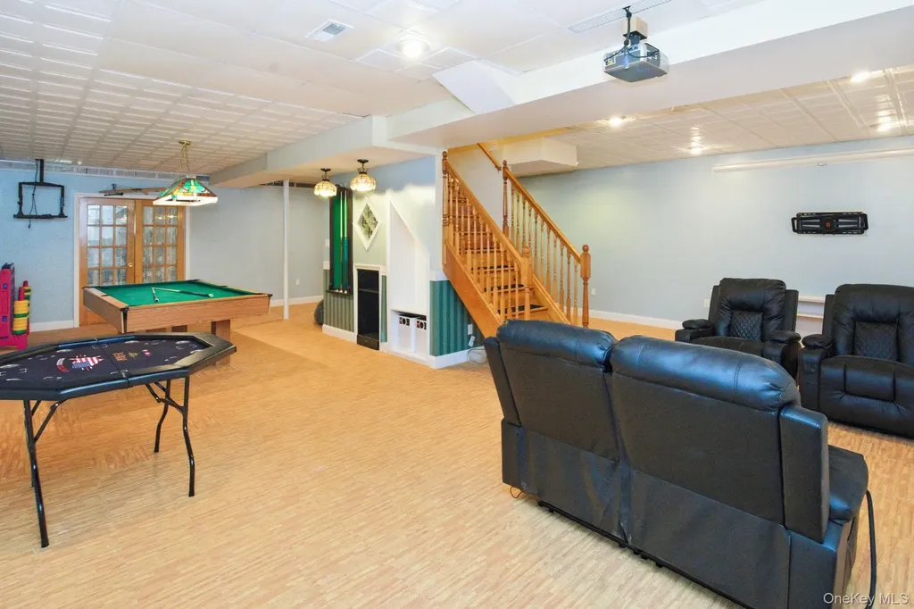 28 Sassinoro Drive Putnam Valley NY 10579