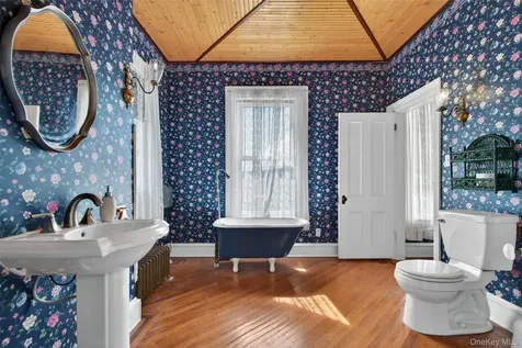 19 High Street Chester NY 10918