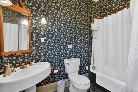 19 High Street Chester NY 10918