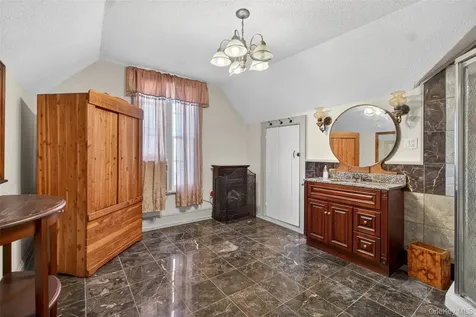 19 High Street Chester NY 10918