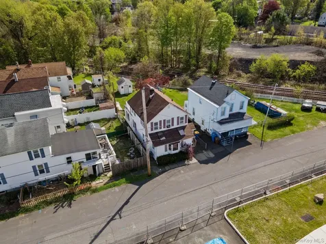 25 S Prospect Street Kingston NY 12401