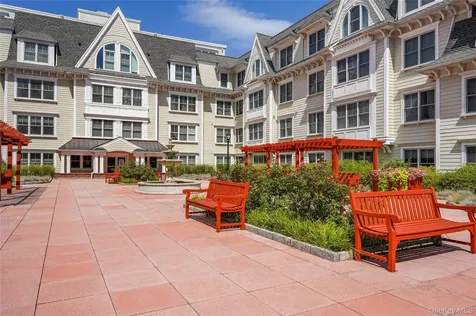 225 Stanley Avenue Mamaroneck NY 10543