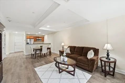 225 Stanley Avenue Mamaroneck NY 10543