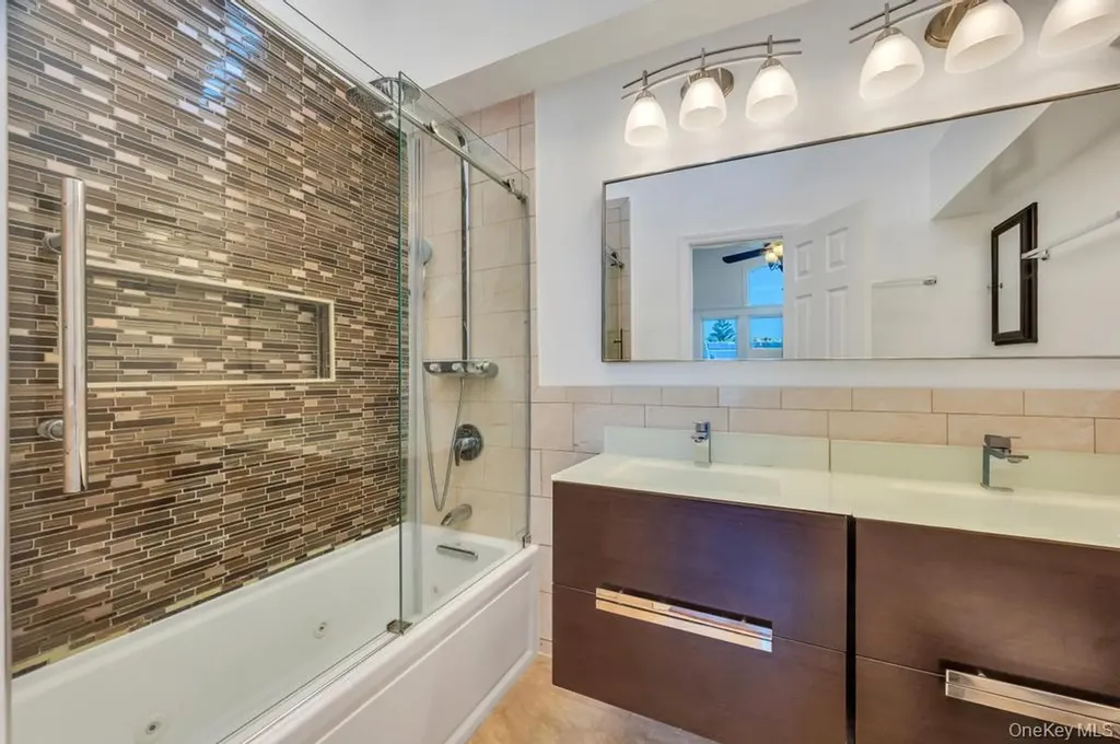 47 Laurie Boulevard Bethpage NY 11714