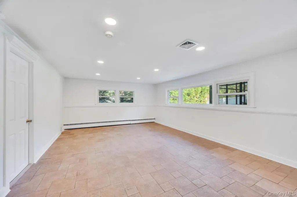 47 Laurie Boulevard Bethpage NY 11714