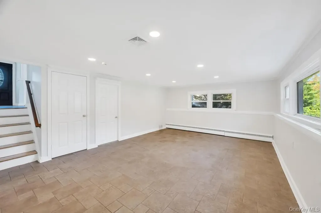 47 Laurie Boulevard Bethpage NY 11714