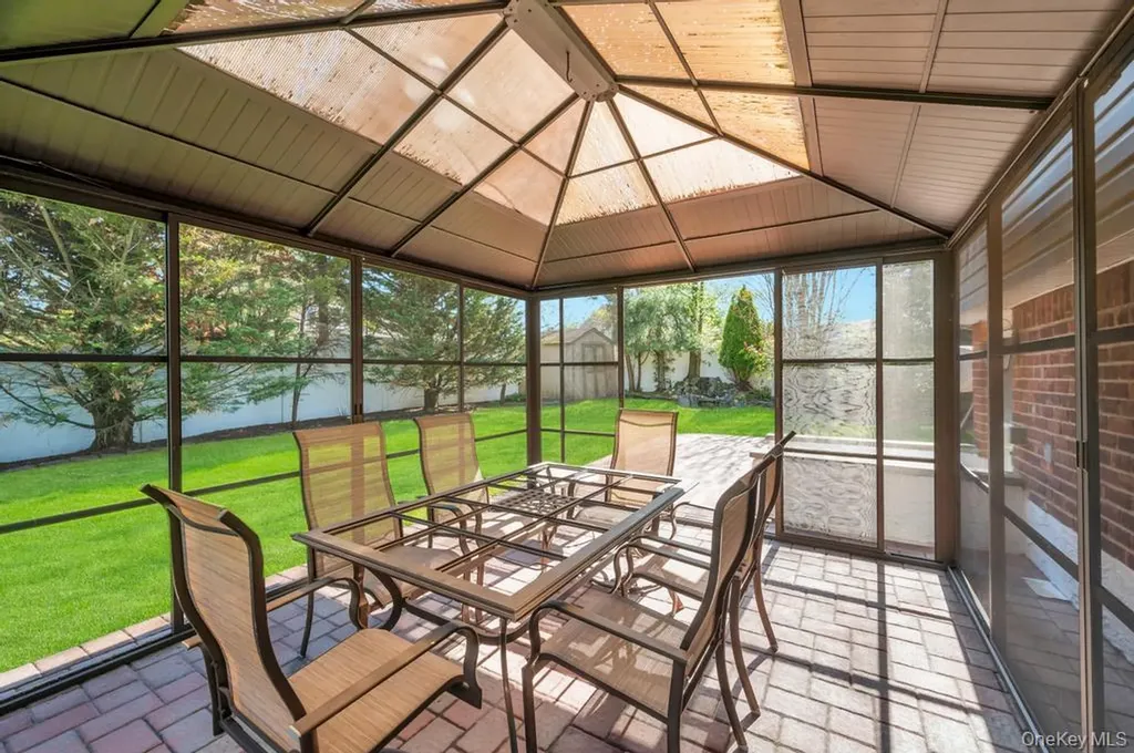 47 Laurie Boulevard Bethpage NY 11714