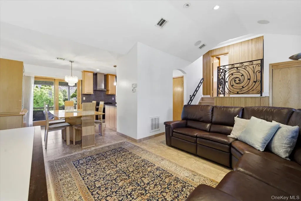 21 Soloff Boulevard Inwood NY 11096