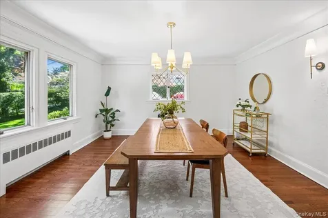 62 Broadfield Road New Rochelle NY 10804