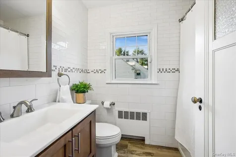 62 Broadfield Road New Rochelle NY 10804