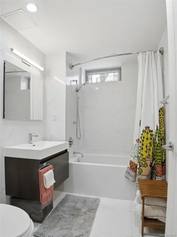 40 Pinehurst Avenue New York (manhattan) NY 10033