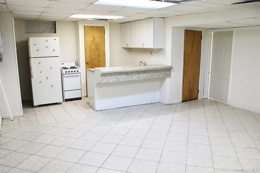 16324 20th Avenue Whitestone NY 11357