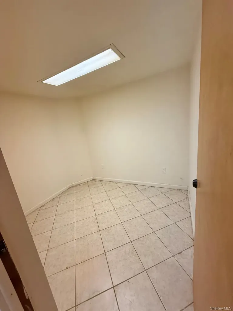 16324 20th Avenue Whitestone NY 11357