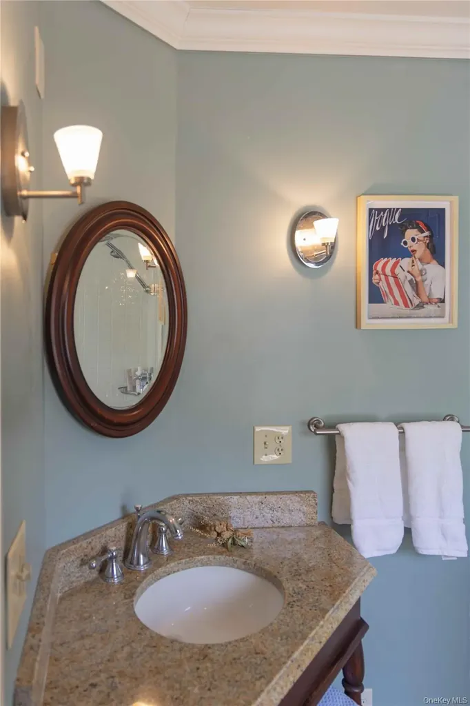 210 Middle Road Hudson NY 12534