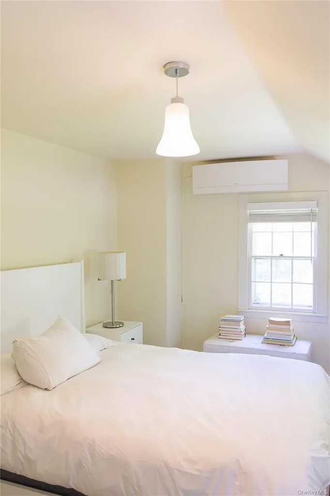 210 Middle Road Hudson NY 12534