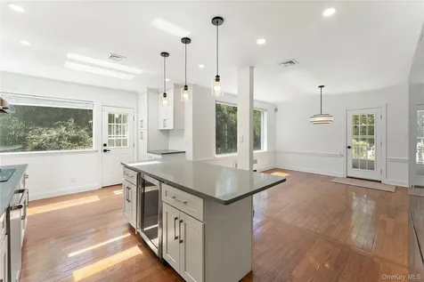 128 Moorland Drive Scarsdale NY 10583