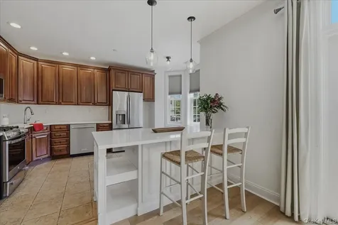 55 1st Street Pelham NY 10803