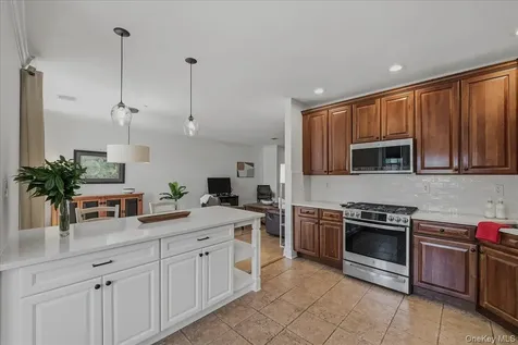 55 1st Street Pelham NY 10803