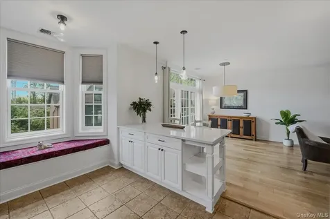 55 1st Street Pelham NY 10803