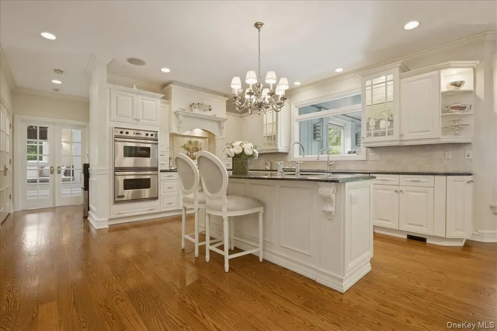 9 Godfrey Lane Huntington NY 11743