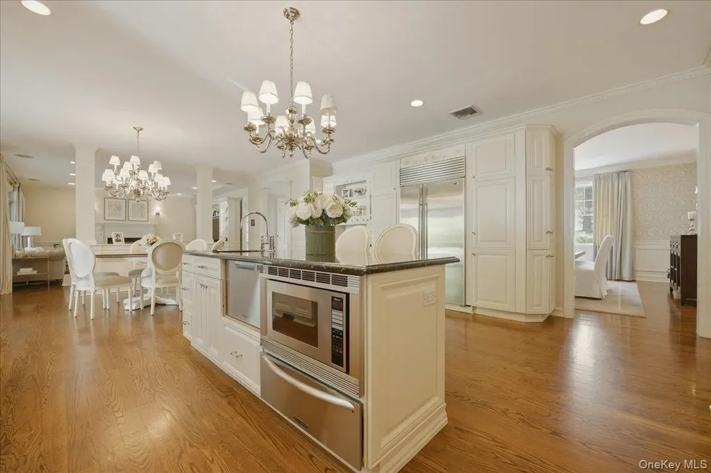 9 Godfrey Lane Huntington NY 11743