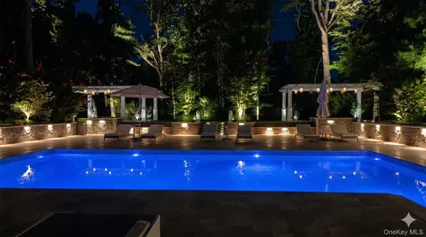 9 Godfrey Lane Huntington NY 11743