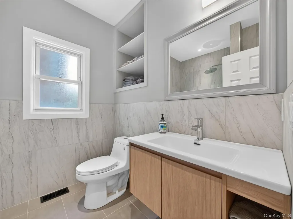 24 E Park Place Suffern NY 10901