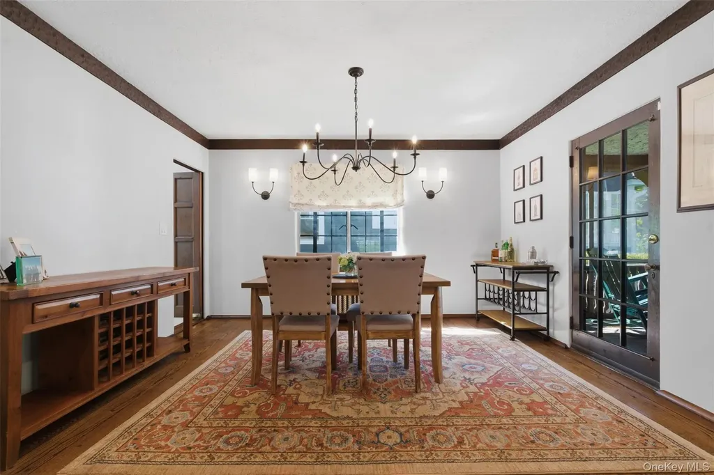 15 Kingsbury Road New Rochelle NY 10804