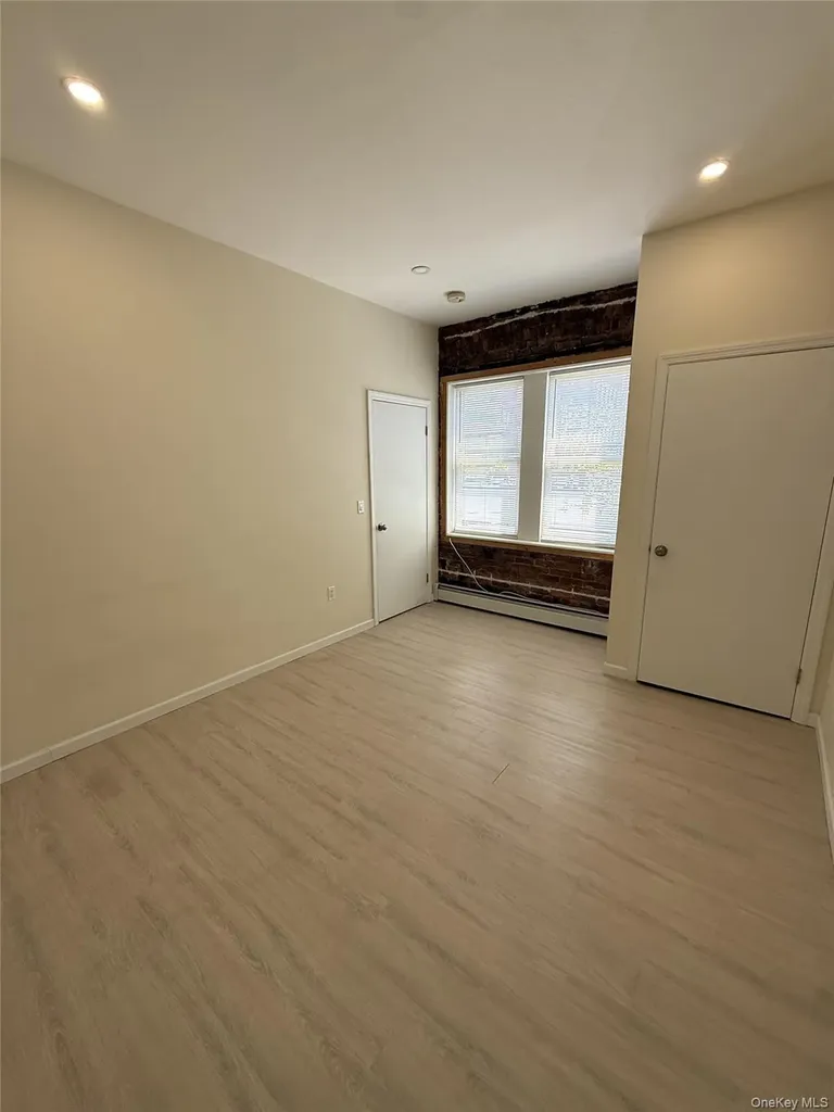 127 Mineola Boulevard Mineola NY 11501