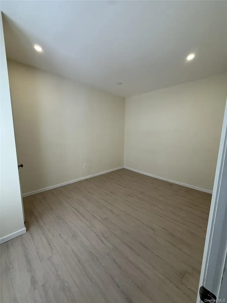 127 Mineola Boulevard Mineola NY 11501