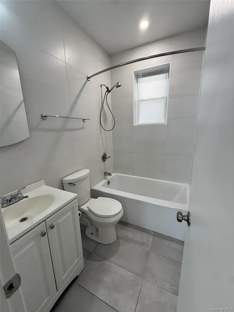 127 Mineola Boulevard Mineola NY 11501