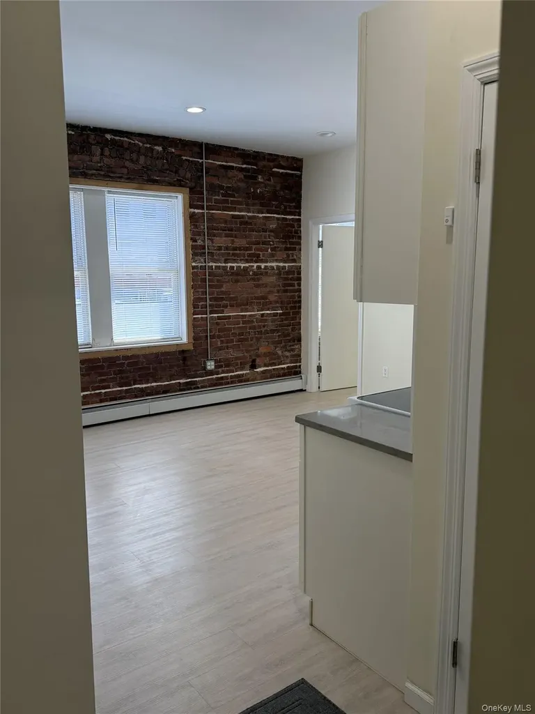 127 Mineola Boulevard Mineola NY 11501