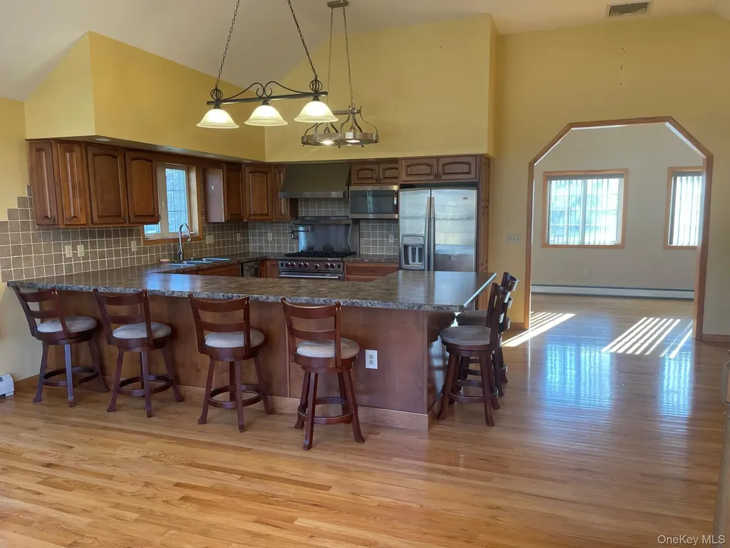 1055 Bruynswick Road Gardiner NY 12525