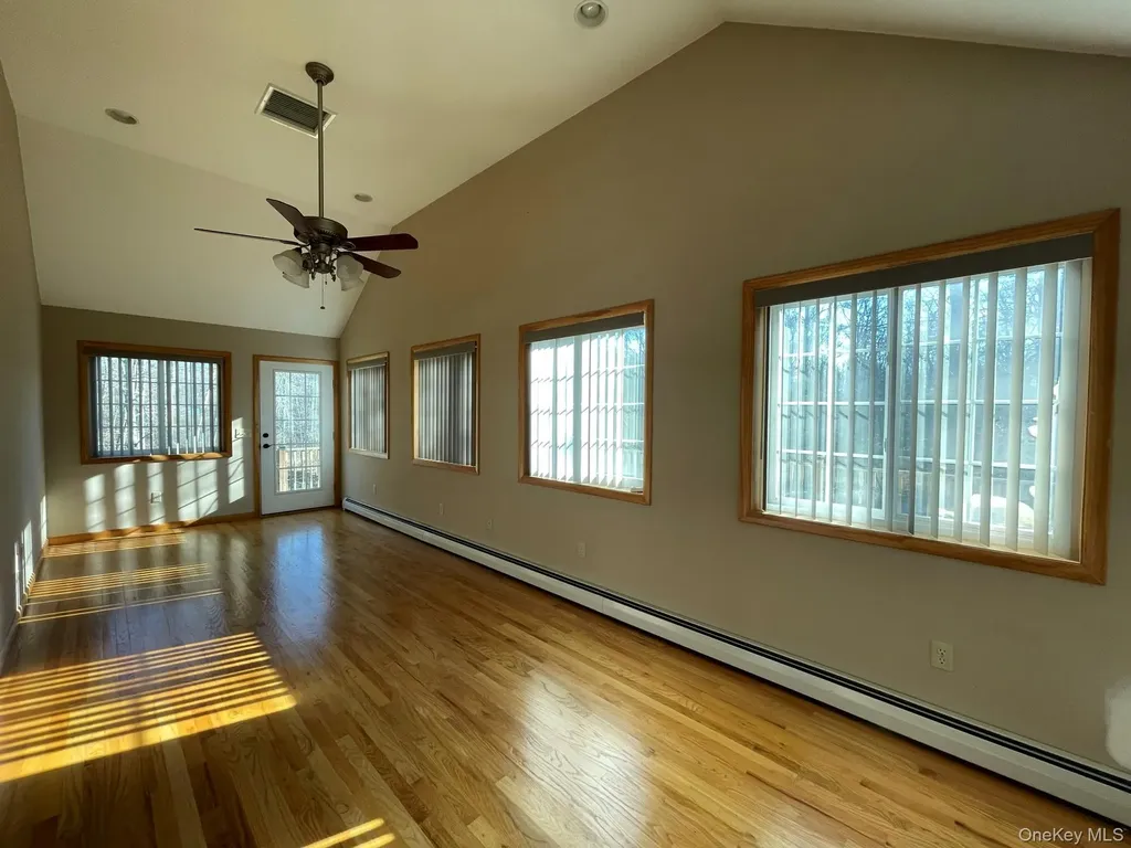 1055 Bruynswick Road Gardiner NY 12525