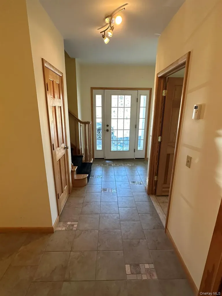 1055 Bruynswick Road Gardiner NY 12525