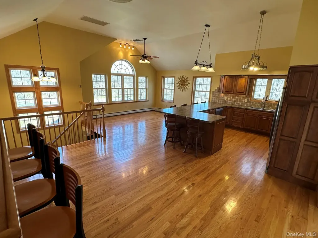 1055 Bruynswick Road Gardiner NY 12525